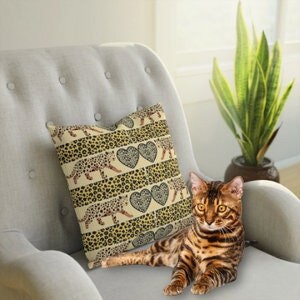 Leopard Print Cushion, Gift for Cat Lover, Cat Present, Gift for Pet, Cat Decor, Cat Dad Gift, Cat Mom Gift