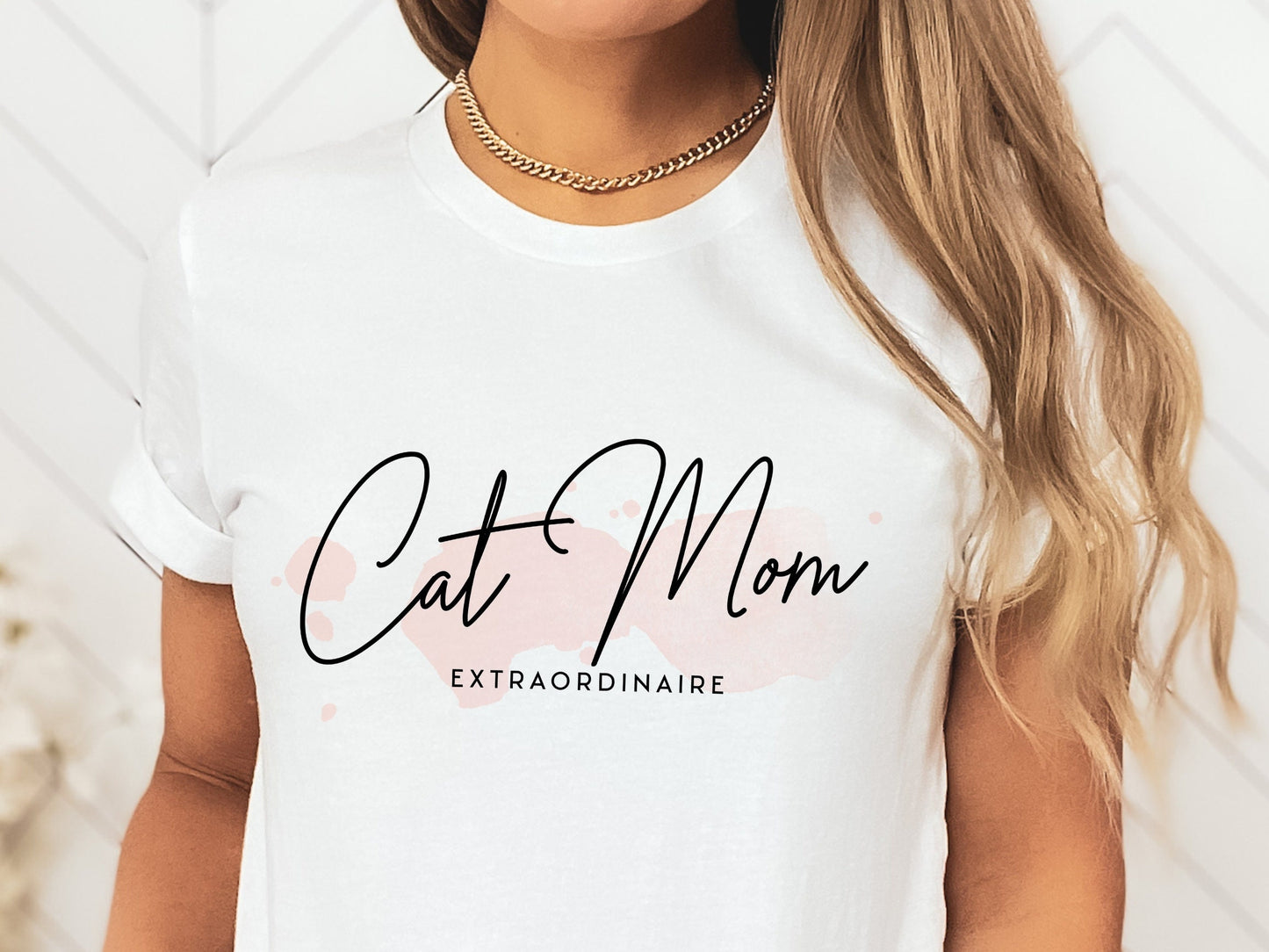Cute Cat Mom Extraordinaire Tee, Cat Mom Shirt, Minimalist Cat Top, Gift for Cat Owner, Boho Cat Mom T-Shirt