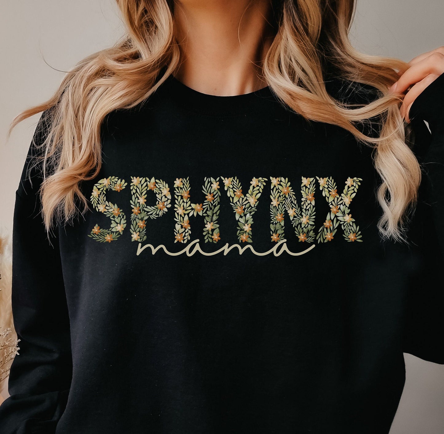 Floral Sphynx Mama Sweatshirt, Oversizedsweatshirt for Cat Mom, Gifted Custom Catshirt Gift for Sphynx Lover, Sphynx Sweater Gift