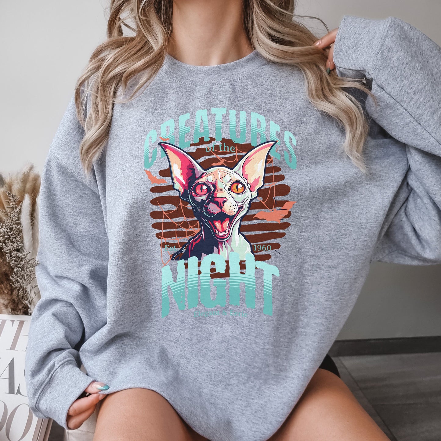 Sphynx Cat Sweater, Custom Cat Shirt, Sphynx Cat Clothes,Cat Mom Sweatshirt,Sphynx Cat Themed Gifts for Cat People,Hairless Sphynx Cat
