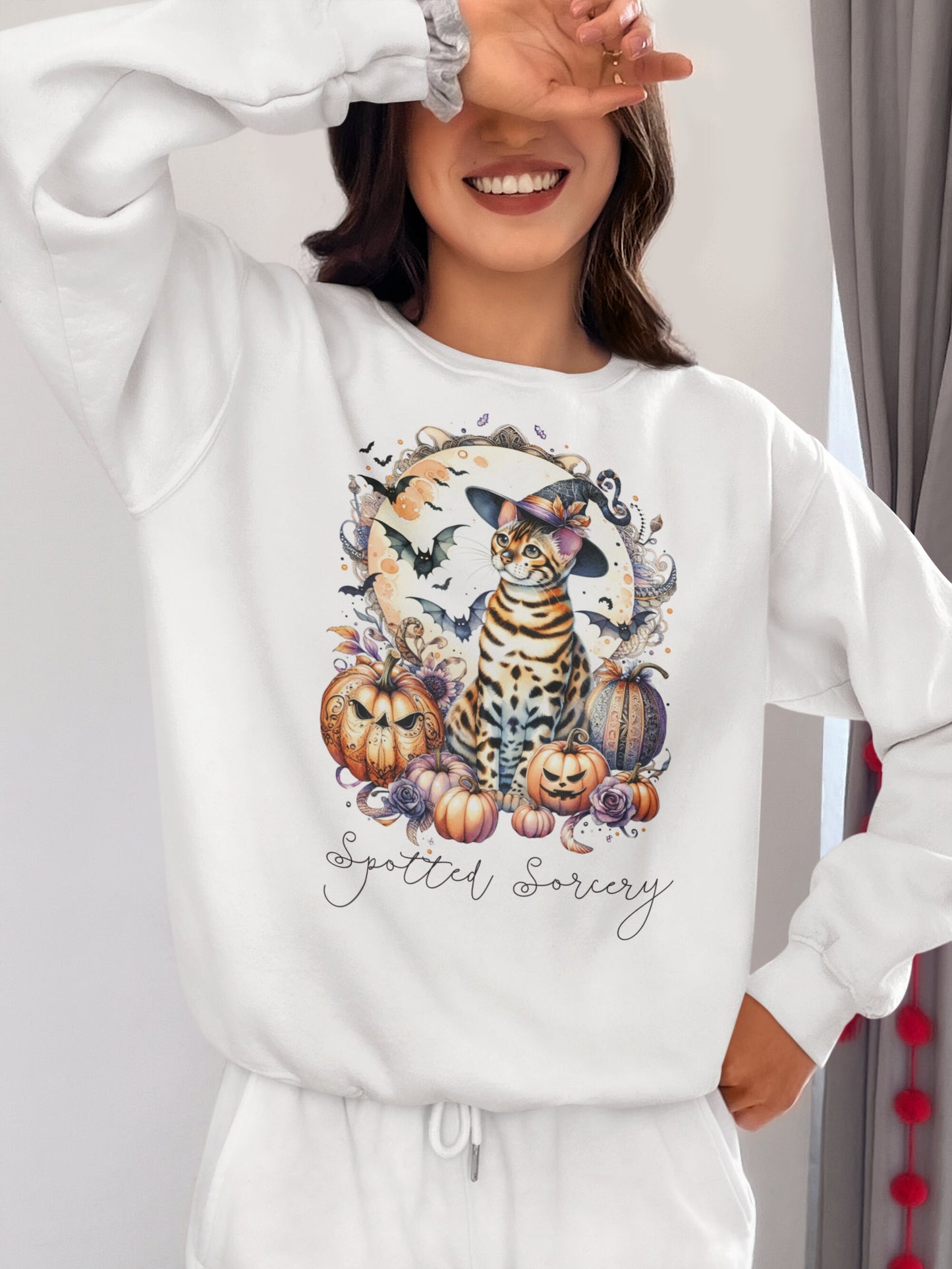 Halloween Bengal Cat Sweatshirt Spooky Cat Mom Sweater Witchy Bengal Cat Shirt Gift for Cat Owner Halloween Cat Present Bengal Crewneck