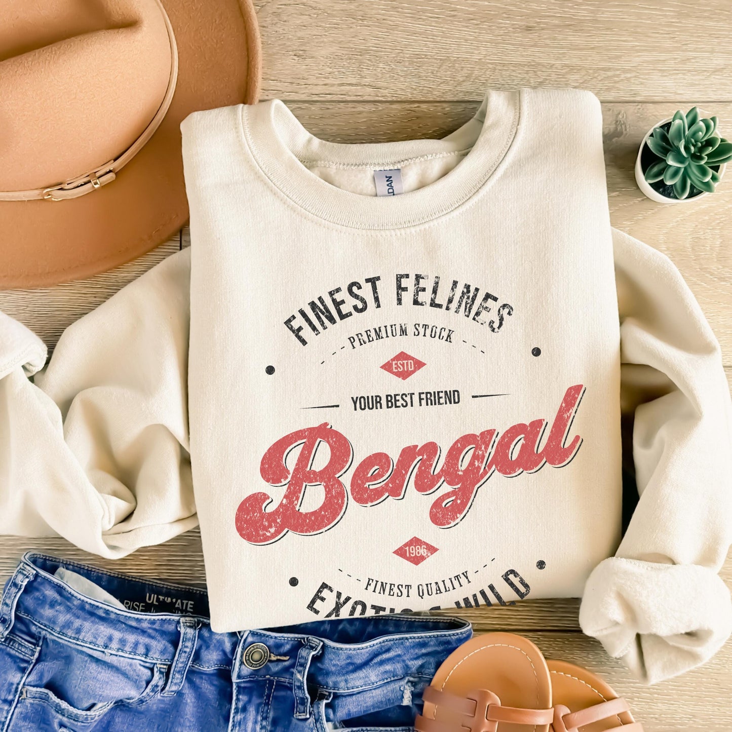 Vintage Bengal Cat Sweatshirt Tshirt Hoodie,  Custom Bengal Cat Lover Gift, Bengal Sweater, Bengal Cat Gift, Bengal Cat Lover Shirt