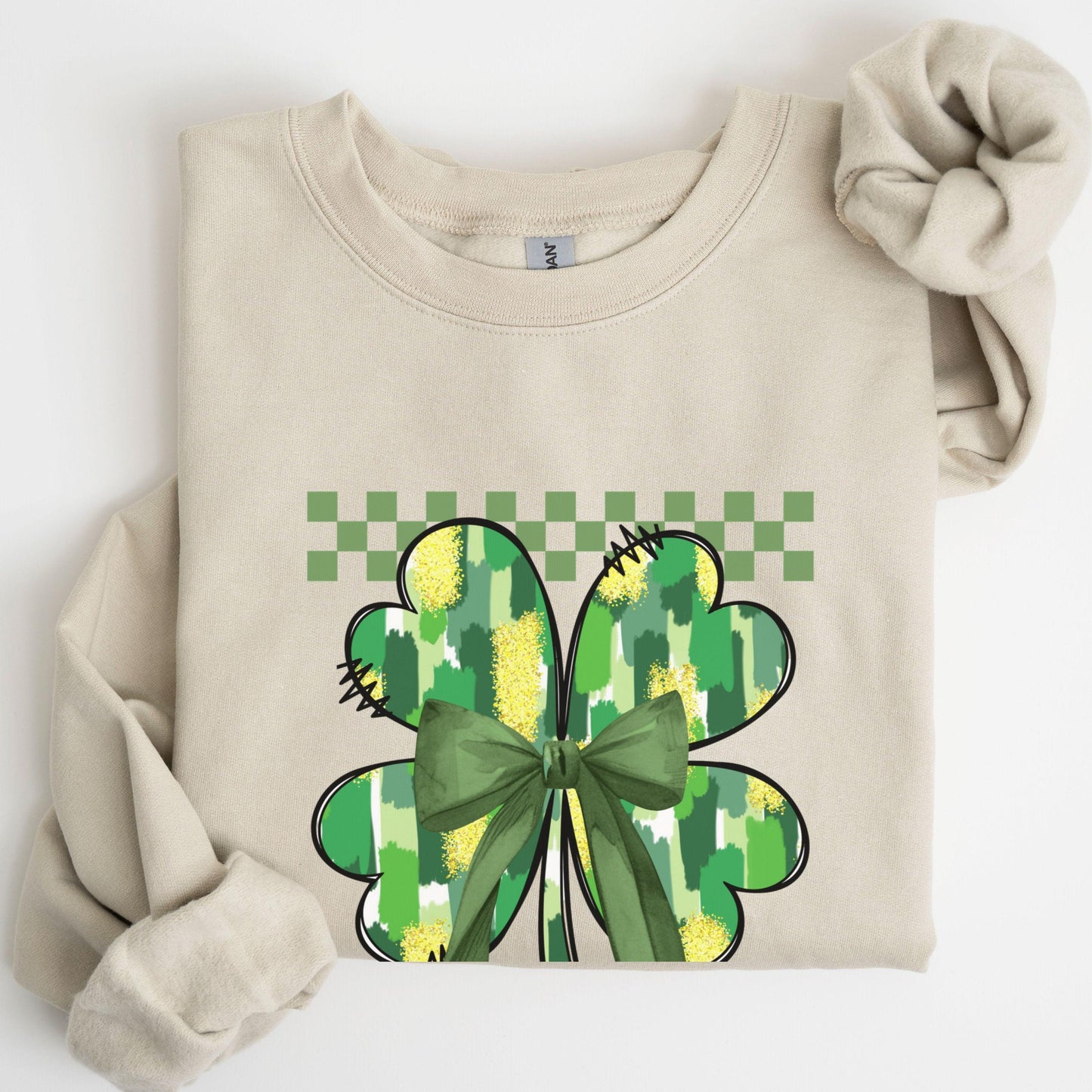 St Patricks Retro Shamrock Sweatshirt Funny Coquette Irish St Paddys Day Lucky Sweater Girls 4 Leaf Green Checkered Brushstroke Clover Shirt