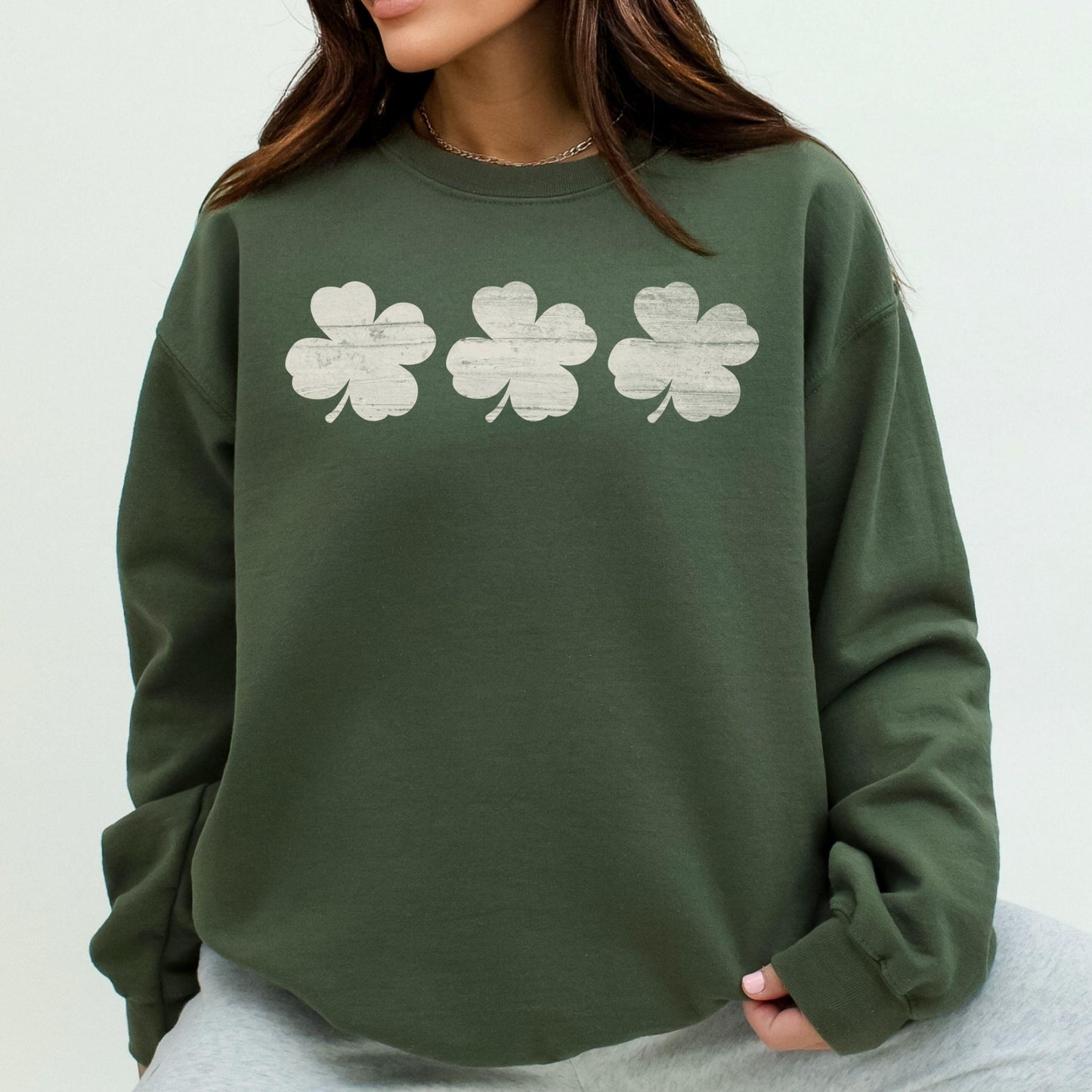St Patricks Day Retro Shamrock Sweatshirt Funny Coquette Irish St Paddys Day Lucky Sweater Girls Four Leaf Green Grunge Lucky Clover Shirt