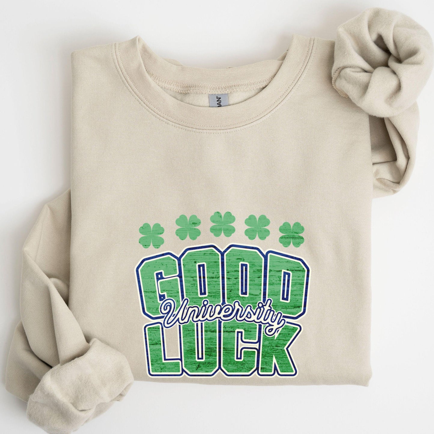 St Patricks Day Retro Shamrock Sweatshirt Funny University Irish St Paddys Day Lucky Sweater Girls 4 Leaf Green College Lucky Clover Shirt